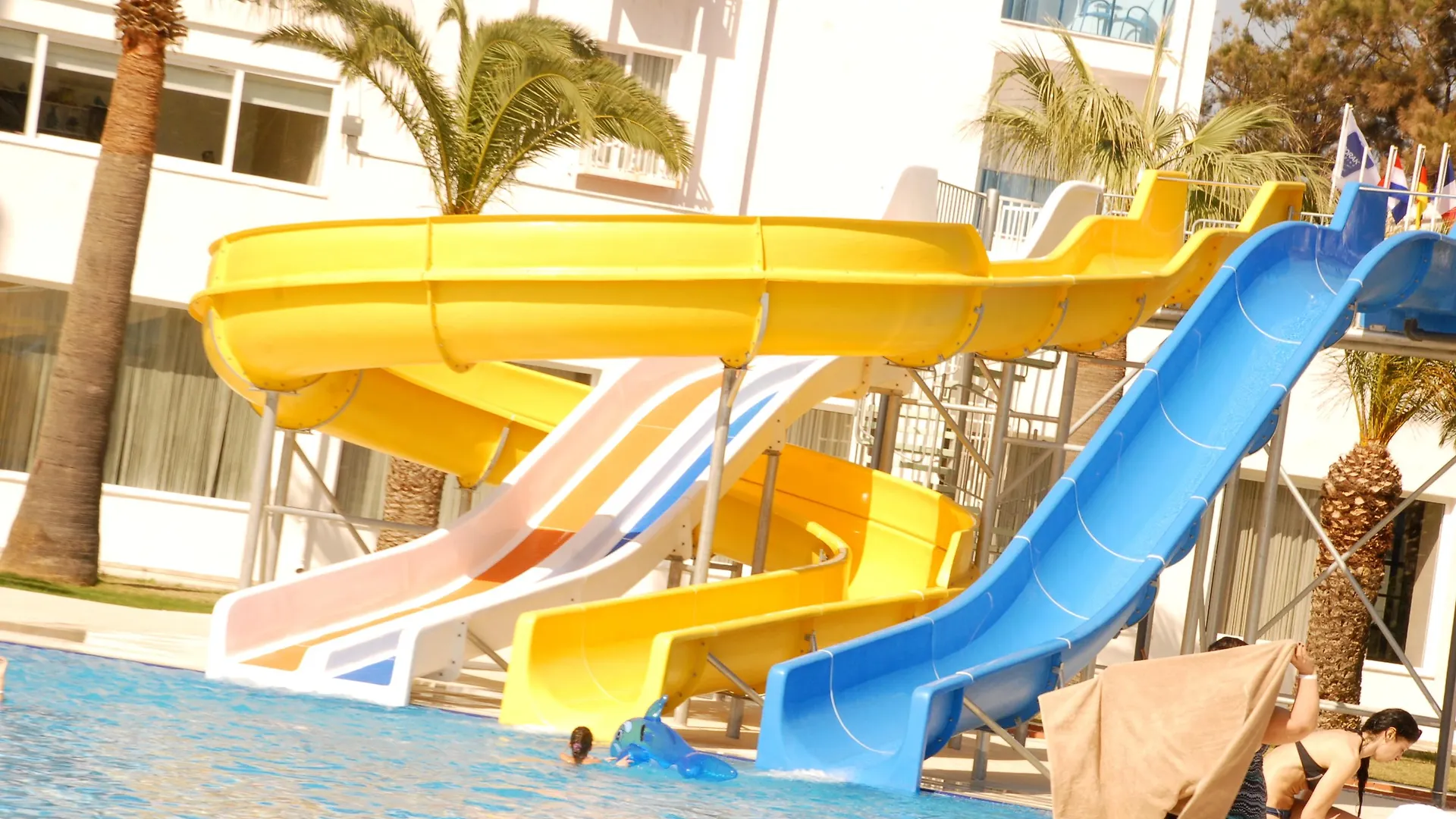 Le Bleu Hotel & Resort Kusadasi - Ultra All Inclusive