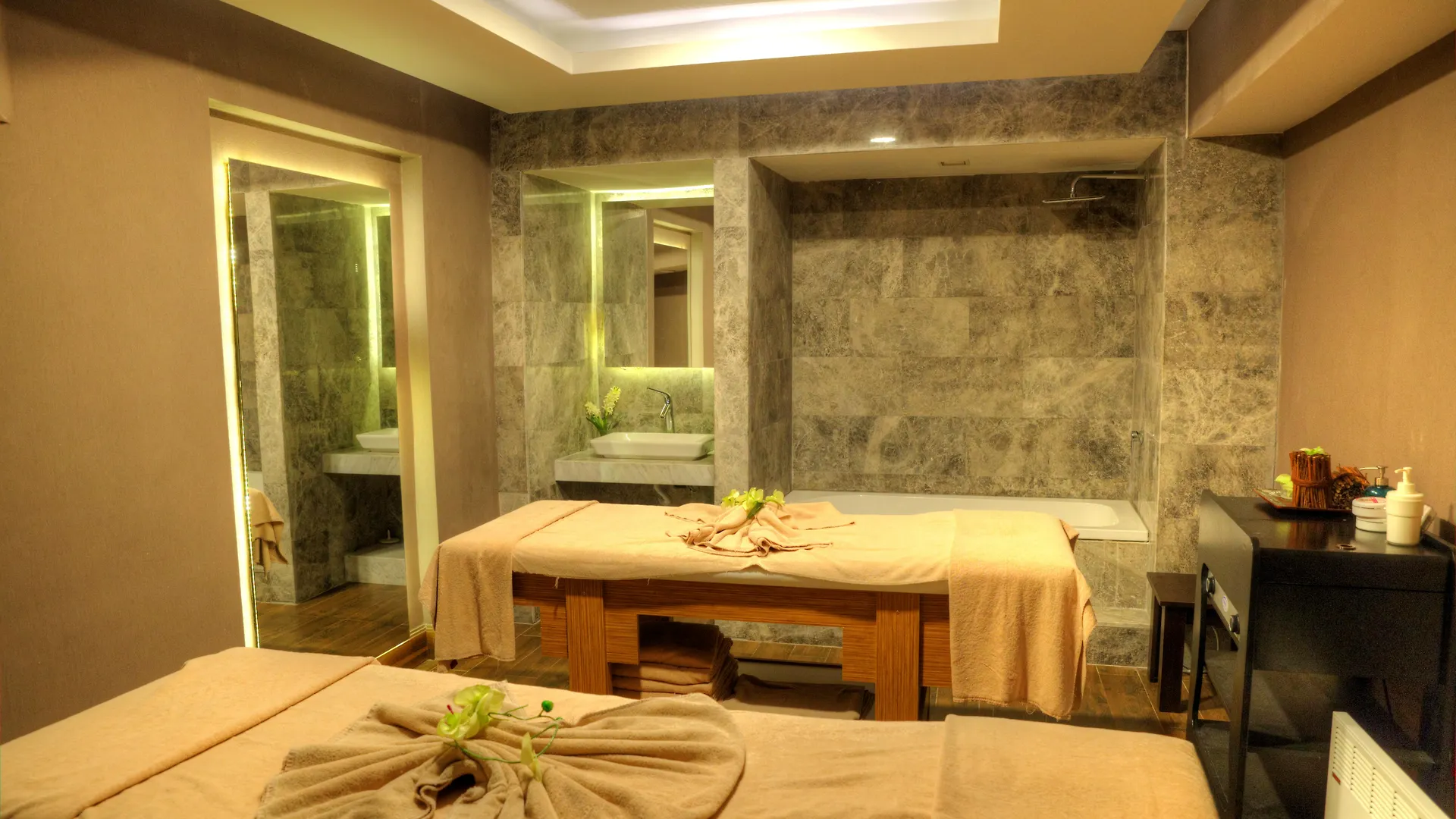 Le Bleu Hotel & Resort Kusadasi - Ultra All Inclusive