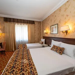 Hotell Pera Rose & Hb